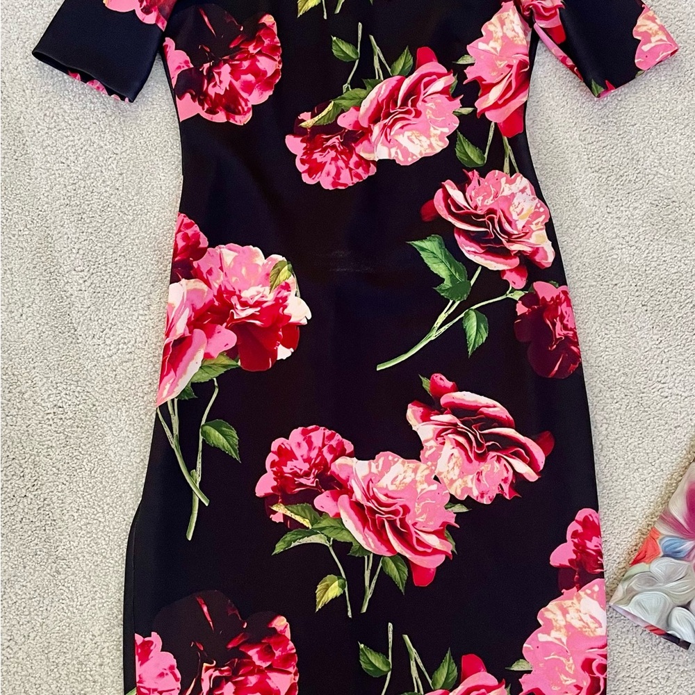 F&F Elegant Black Dress with Vibrant Pink Floral Pattern